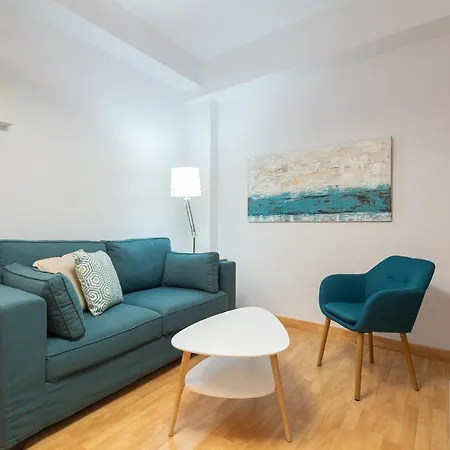 아파트 Triana Hideaway